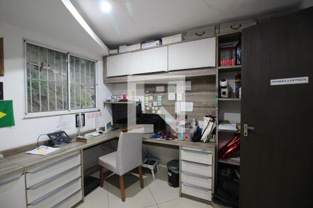 Quarto 1 de casa de condomínio à venda com 5 quartos, 700m² em Taquara, Rio de Janeiro