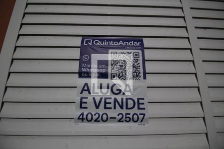 Casa de condomínio à venda com 700m², 5 quartos e 4 vagasPlaca Quinto Andar