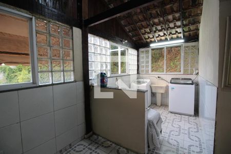 Casa de condomínio à venda com 700m², 5 quartos e 4 vagasÁrea de Serviço 2