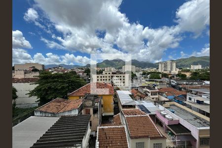Vista do Quarto 1 de apartamento para alugar com 2 quartos, 62m² em Todos Os Santos, Rio de Janeiro