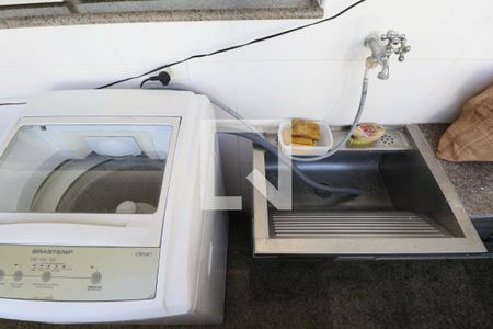 Apartamento para alugar com 145m², 3 quartos e 1 vagaÁrea de Serviço