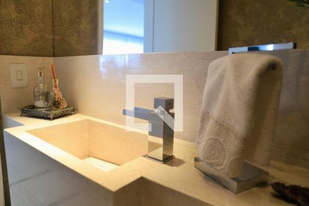 Apartamento à venda com 245m², 4 quartos e 4 vagas Apartamento à venda com 245m², 4 quartos e 4 vagasLavabo