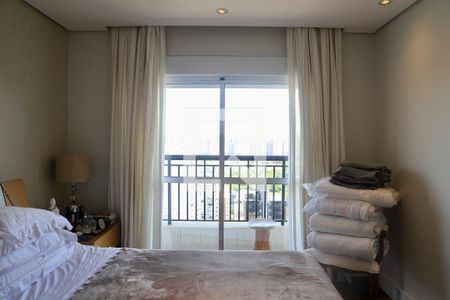 Apartamento à venda com 245m², 4 quartos e 4 vagas Apartamento à venda com 245m², 4 quartos e 4 vagasSuíte Master