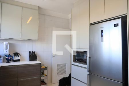 Apartamento à venda com 245m², 4 quartos e 4 vagas Apartamento à venda com 245m², 4 quartos e 4 vagasCozinha