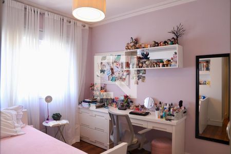 Apartamento à venda com 245m², 4 quartos e 4 vagas Apartamento à venda com 245m², 4 quartos e 4 vagasSuíte 2