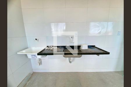 Studio para alugar com 28m², 0 quarto e sem vaga Studio para alugar com 28m², 0 quarto e sem vagaCozinha e Área de Serviço