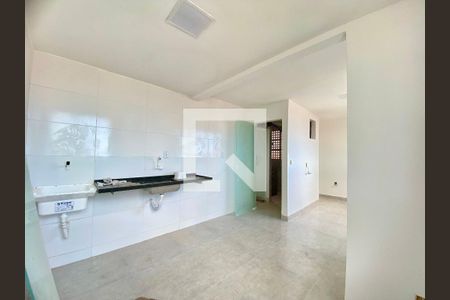 Studio para alugar com 28m², 0 quarto e sem vaga Studio para alugar com 28m², 0 quarto e sem vagaCozinha e Área de Serviço