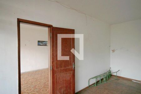 Casa à venda com 200m², 5 quartos e 2 vagasQuarto 5