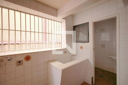 Casa à venda com 200m², 5 quartos e 2 vagasÁrea de Serviço