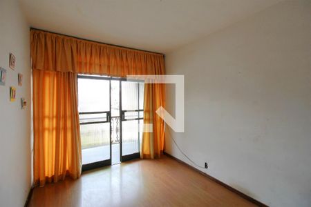 Casa à venda com 200m², 5 quartos e 2 vagasQuarto 3