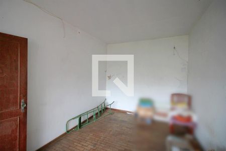 Casa à venda com 200m², 5 quartos e 2 vagasQuarto 5