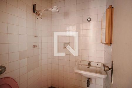 Casa à venda com 200m², 5 quartos e 2 vagasBanheiro de serviço