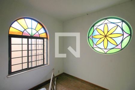 Casa à venda com 200m², 5 quartos e 2 vagasQuarto 2