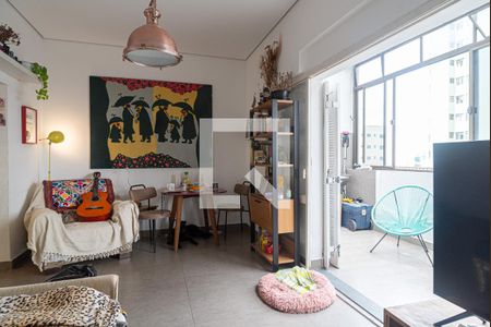 Apartamento à venda com 72m², 1 quarto e 1 vaga Apartamento à venda com 72m², 1 quarto e 1 vagaSala