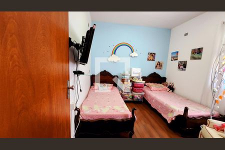 Casa à venda com 350m², 4 quartos e 6 vagas Casa à venda com 350m², 4 quartos e 6 vagasQuarto 3