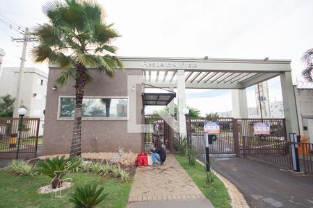 Apartamento para alugar com 45m², 2 quartos e 1 vagaFachada e portaria