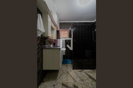 Casa à venda com 244m², 3 quartos e 3 vagas Casa à venda com 244m², 3 quartos e 3 vagasBanheiro Suíte 2