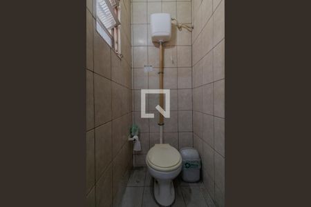 Casa à venda com 244m², 3 quartos e 3 vagas Casa à venda com 244m², 3 quartos e 3 vagasLavabo Salão