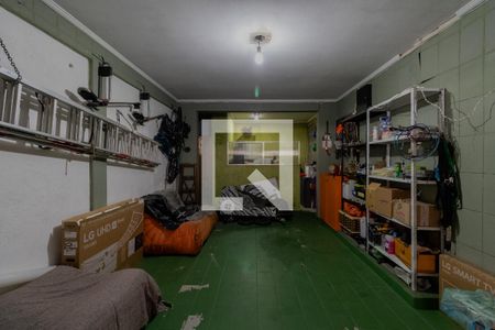 Casa à venda com 244m², 3 quartos e 3 vagas Casa à venda com 244m², 3 quartos e 3 vagasSalão