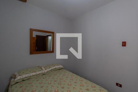 Casa à venda com 244m², 3 quartos e 3 vagas Casa à venda com 244m², 3 quartos e 3 vagasQuarto