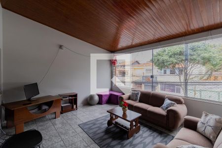 Casa à venda com 244m², 3 quartos e 3 vagas Casa à venda com 244m², 3 quartos e 3 vagasVaranda Suíte 2