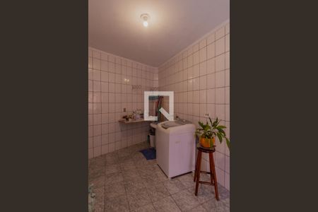 Casa à venda com 244m², 3 quartos e 3 vagas Casa à venda com 244m², 3 quartos e 3 vagasÁrea de Serviço