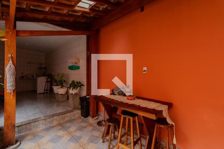 Casa à venda com 244m², 3 quartos e 3 vagas Casa à venda com 244m², 3 quartos e 3 vagasÁrea de Serviço