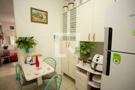 Casa à venda com 60m², 2 quartos e sem vaga Casa à venda com 60m², 2 quartos e sem vagaCOZINHA