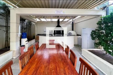 Apartamento à venda com 125m², 2 quartos e 2 vagasÁrea comum - Churrasqueira