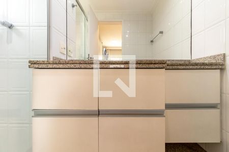 Apartamento à venda com 125m², 2 quartos e 2 vagasBanheiro do Quarto 2