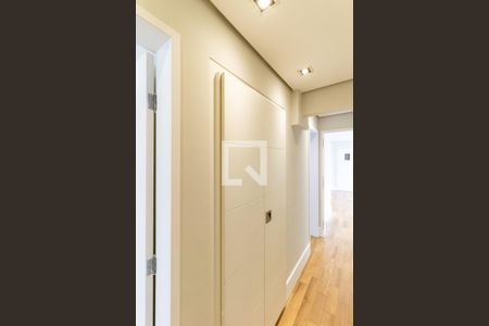 Apartamento à venda com 125m², 2 quartos e 2 vagasCorredor