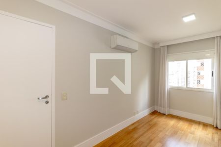 Apartamento à venda com 125m², 2 quartos e 2 vagasQuarto 2