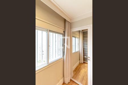 Apartamento à venda com 125m², 2 quartos e 2 vagasQuarto 1 (closet)