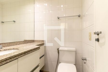 Apartamento à venda com 125m², 2 quartos e 2 vagasBanheiro do Quarto 2