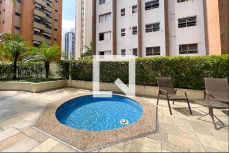 Apartamento à venda com 125m², 2 quartos e 2 vagasÁrea comum - Piscina