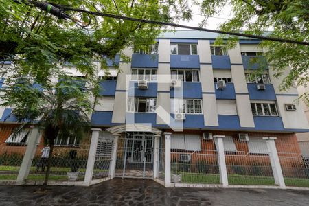 Apartamento à venda com 80m², 2 quartos e 1 vagaFachada