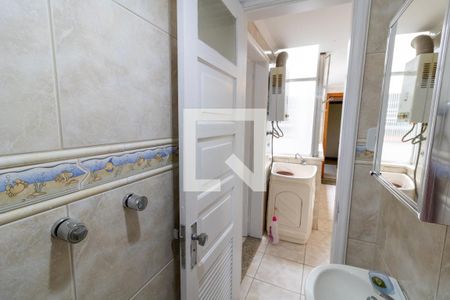 Apartamento à venda com 80m², 2 quartos e 1 vagaBanheiro de serviço