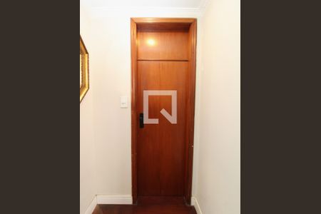 Casa à venda com 280m², 4 quartos e 5 vagasLavabo