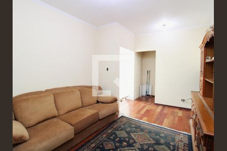 Casa à venda com 280m², 4 quartos e 5 vagasSala de TV