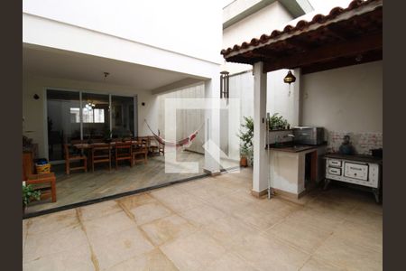 Casa à venda com 280m², 4 quartos e 5 vagasQuintal Gourmet