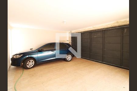 Casa à venda com 280m², 4 quartos e 5 vagasGaragem
