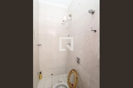 Casa à venda com 280m², 4 quartos e 5 vagasBanheiro de serviço