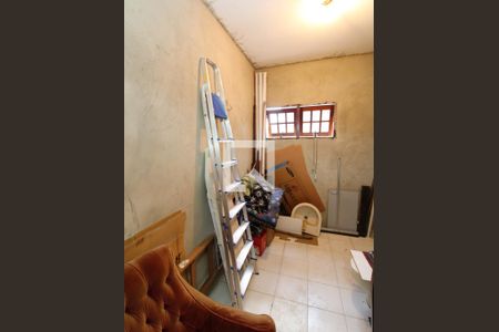 Casa à venda com 280m², 4 quartos e 5 vagasBanheiro da Suíte 2