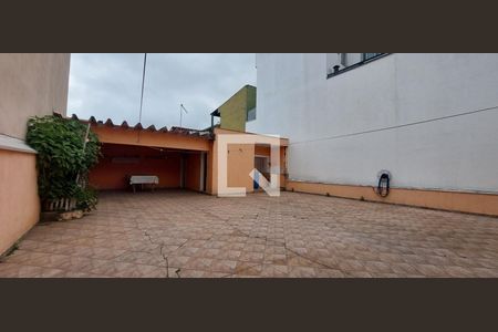 Casa à venda com 145m², 2 quartos e 2 vagasQuintal