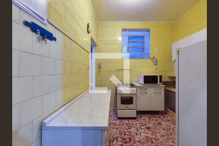 Apartamento à venda com 62m², 2 quartos e 1 vaga Apartamento à venda com 62m², 2 quartos e 1 vagaCozinha