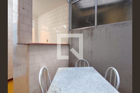 Apartamento à venda com 62m², 2 quartos e 1 vaga Apartamento à venda com 62m², 2 quartos e 1 vagaÁrea de Serviço