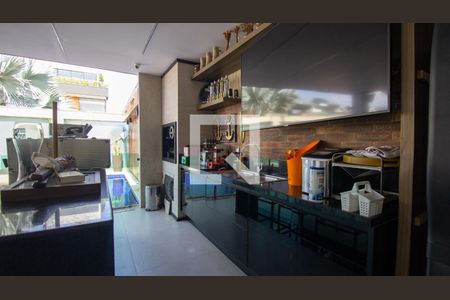 Casa de condomínio à venda com 657m², 5 quartos e 3 vagasÁrea Gourmet