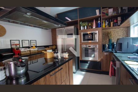 Casa de condomínio à venda com 657m², 5 quartos e 3 vagasCozinha