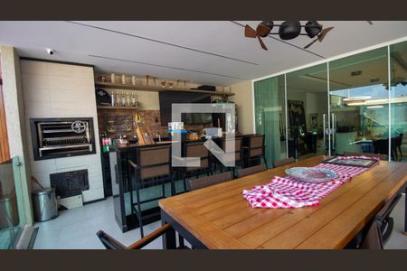 Casa de condomínio à venda com 657m², 5 quartos e 3 vagasÁrea Gourmet