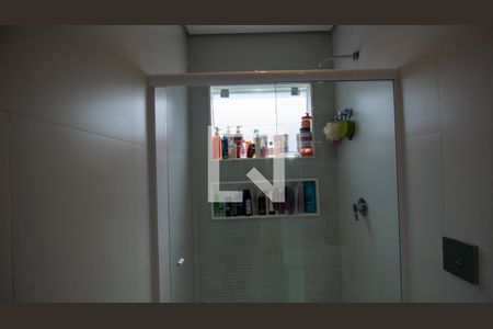 Casa de condomínio à venda com 657m², 5 quartos e 3 vagasBanheiro da Suíte 1